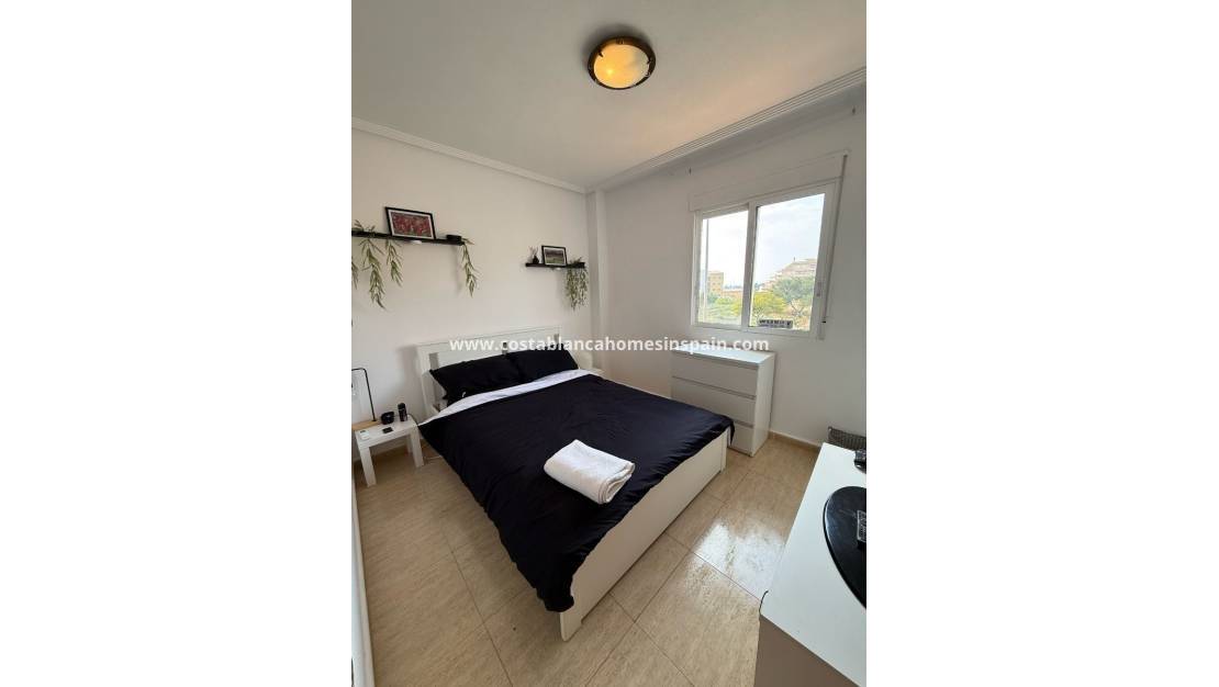 Resale - Townhouse - Los Dolses