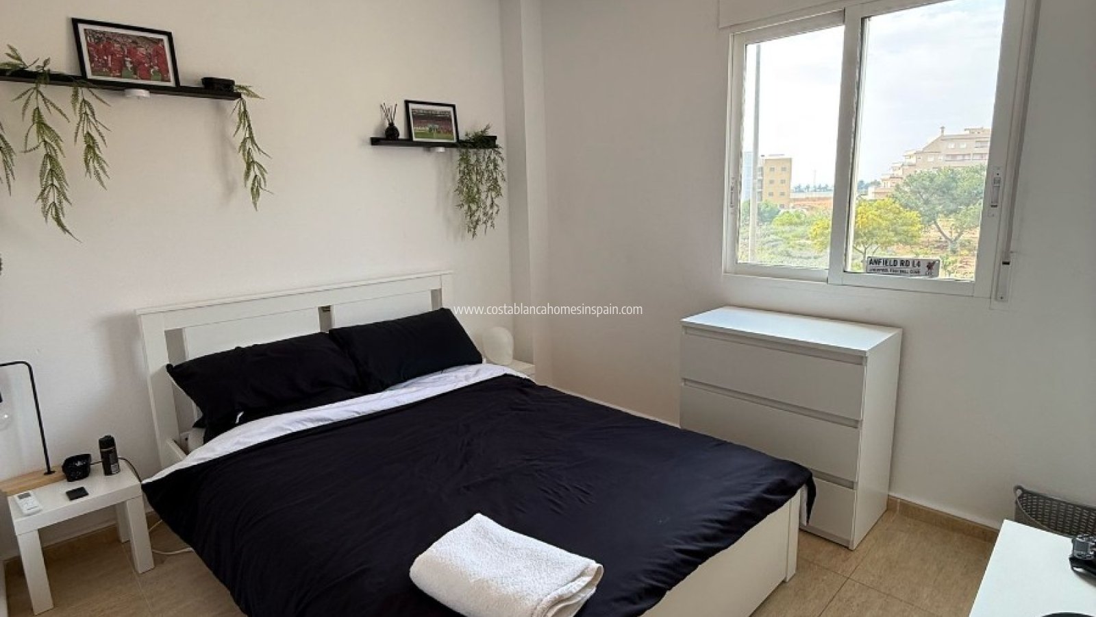 Resale - Townhouse - Los Dolses