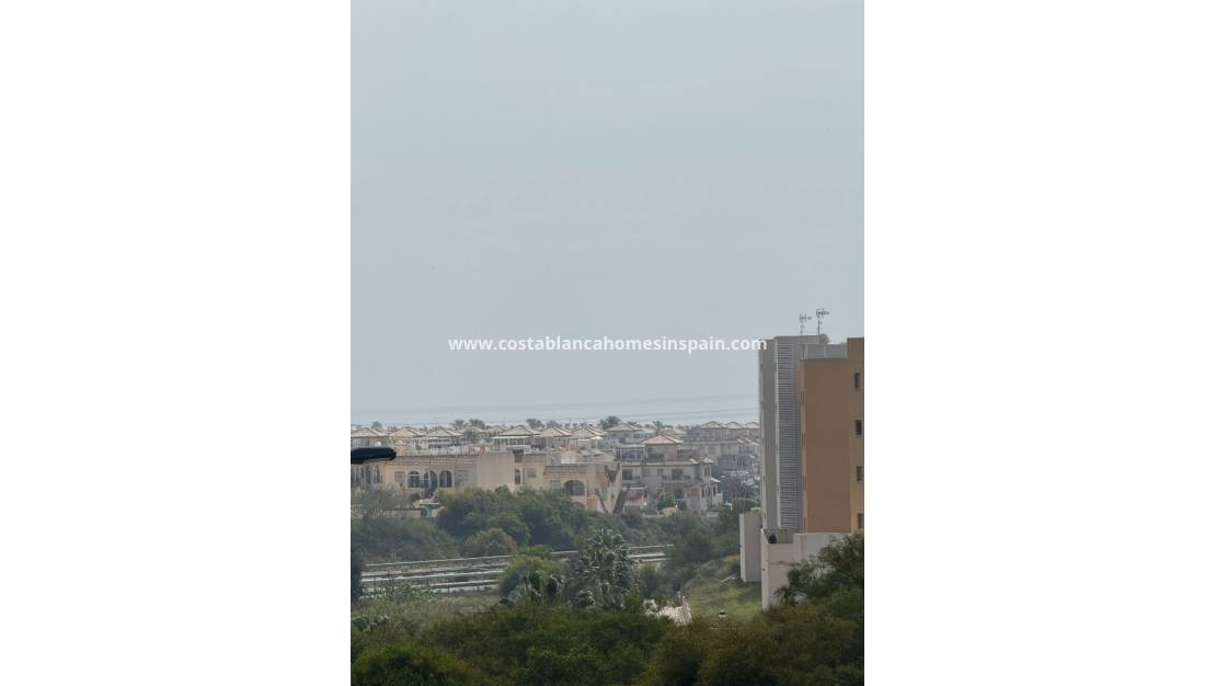 Resale - Townhouse - Los Dolses