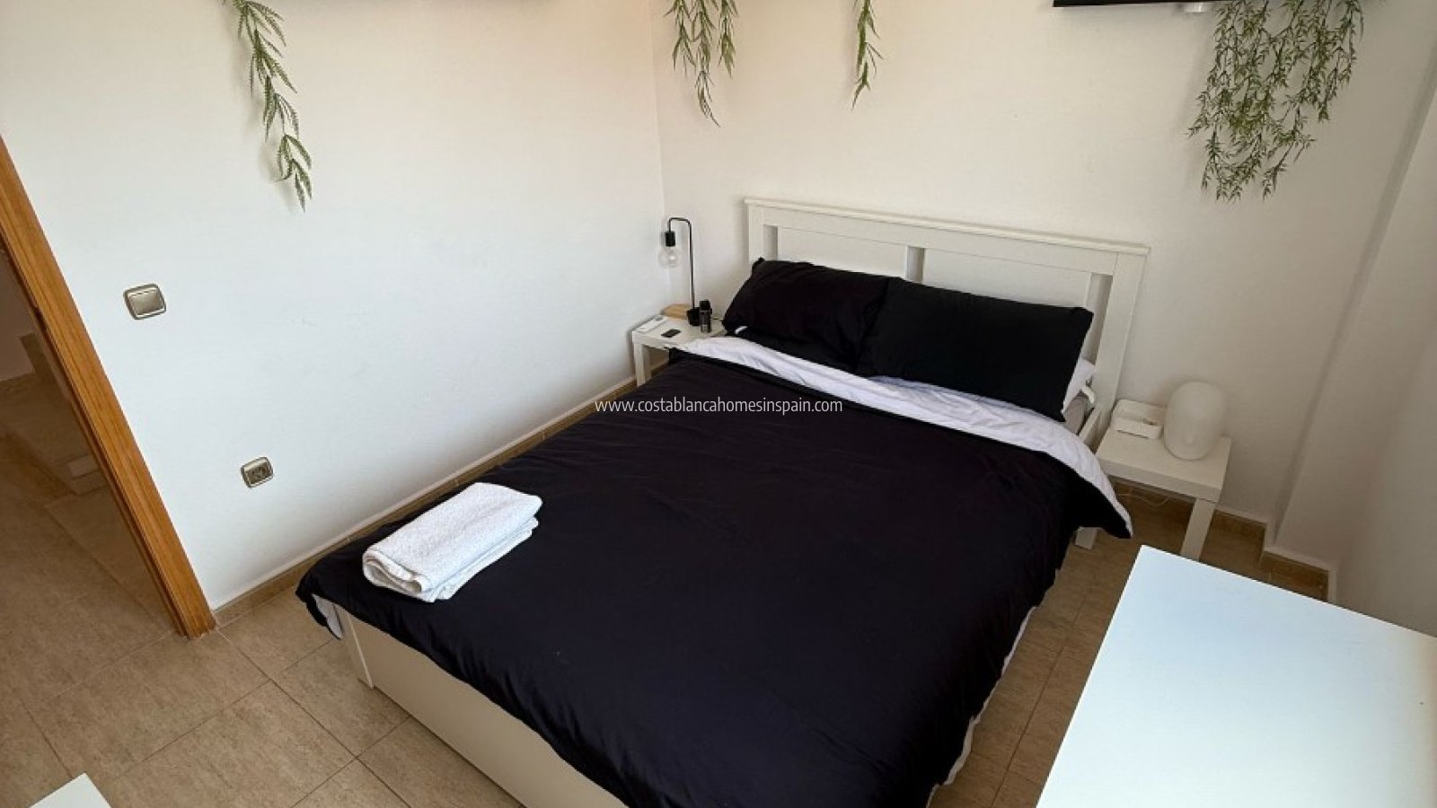 Resale - Townhouse - Los Dolses