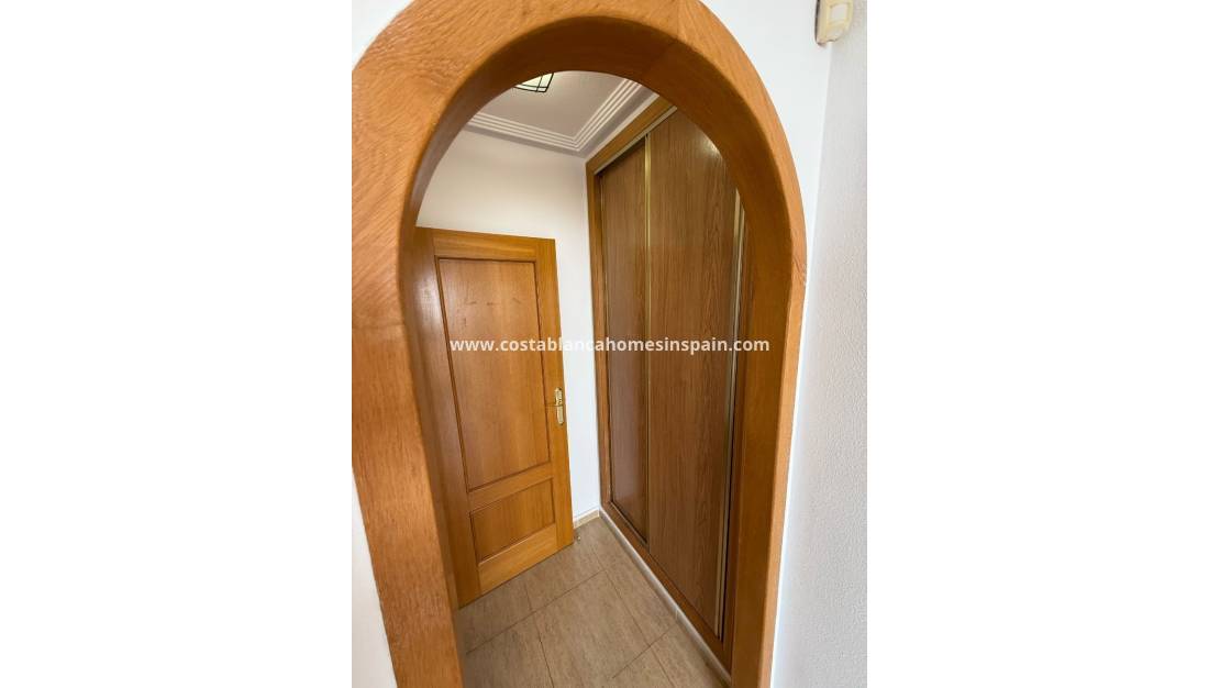 Resale - Townhouse - Los Dolses