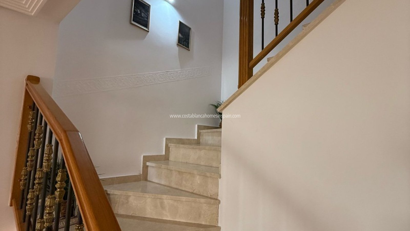 Resale - Townhouse - Los Dolses