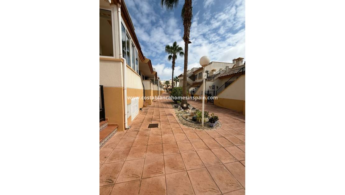 Resale - Townhouse - Los Dolses
