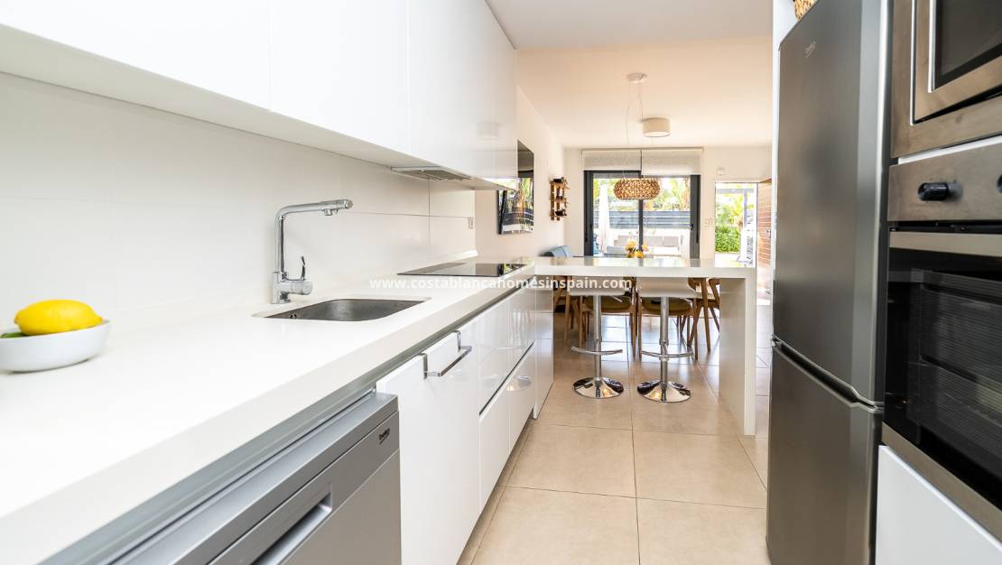 Resale - Townhouse - Los Dolses