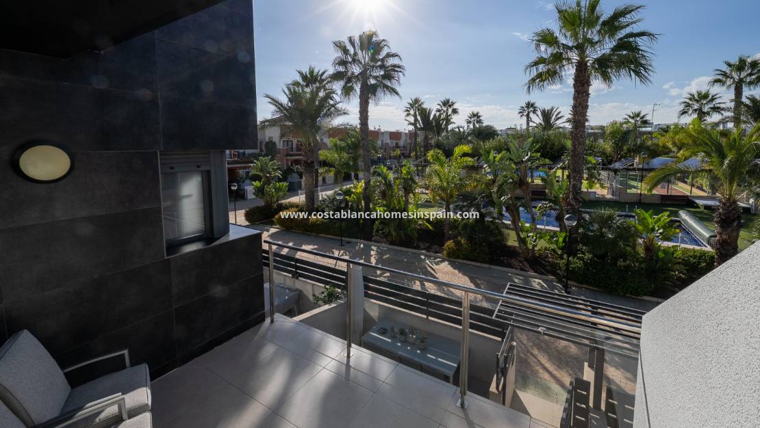 Resale - Townhouse - Los Dolses