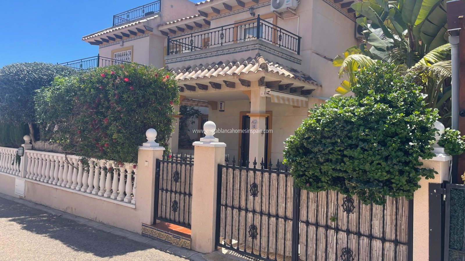 Resale - Townhouse - Orihuela Costa - La Regia