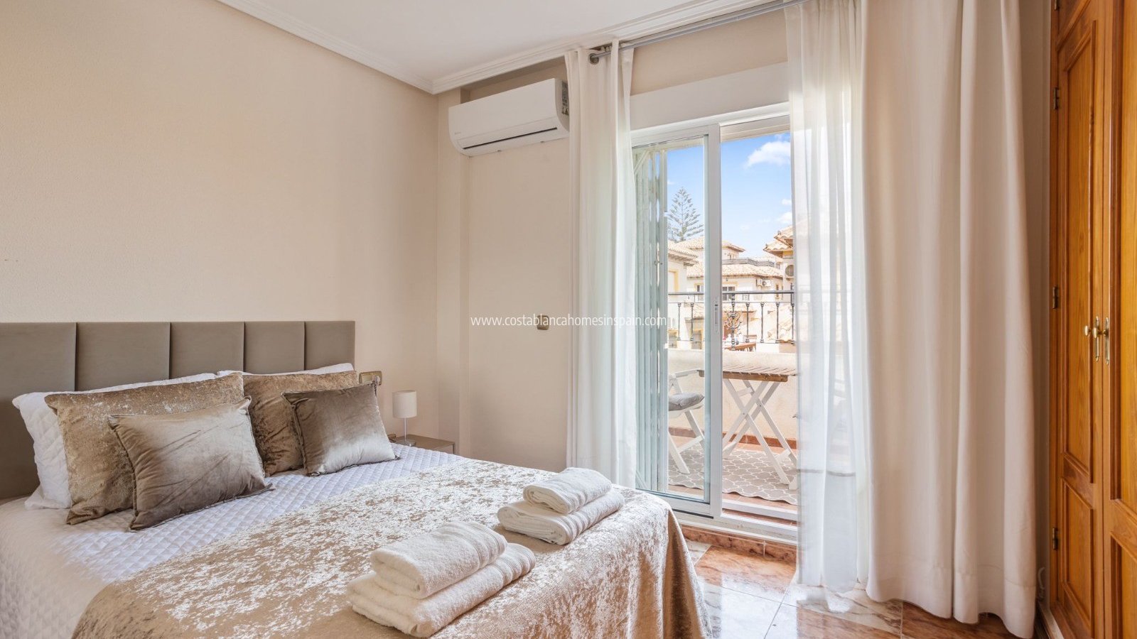 Resale - Townhouse - Orihuela Costa - La Regia