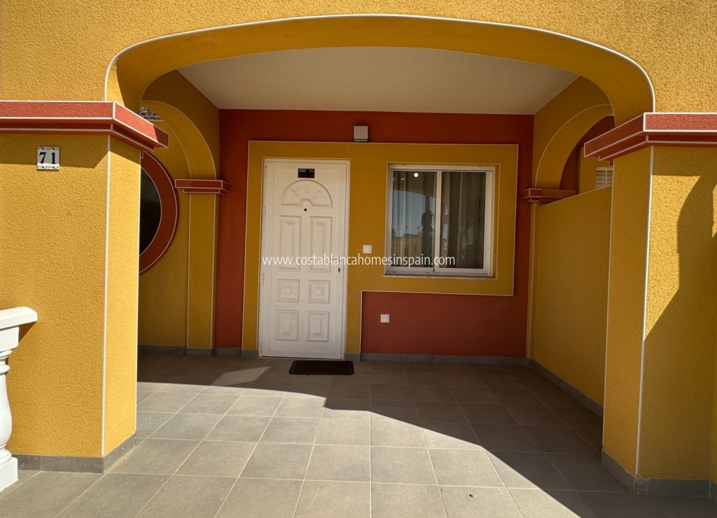 Resale - Townhouse - Orihuela Costa - La Regia