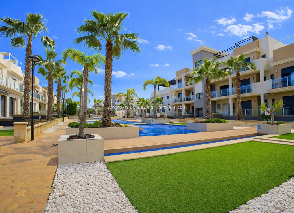 Resale - Townhouse - Orihuela Costa - La Zenia