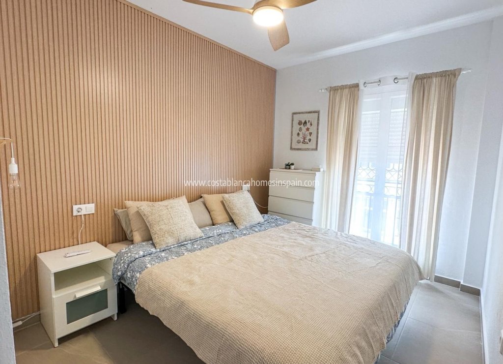 Resale - Townhouse - Orihuela Costa - Playa Flamenca
