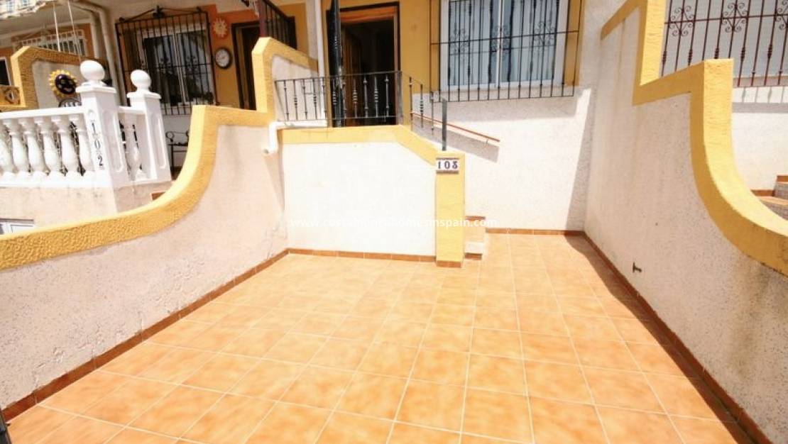 Resale - Townhouse - Orihuela Costa - Playa Flamenca