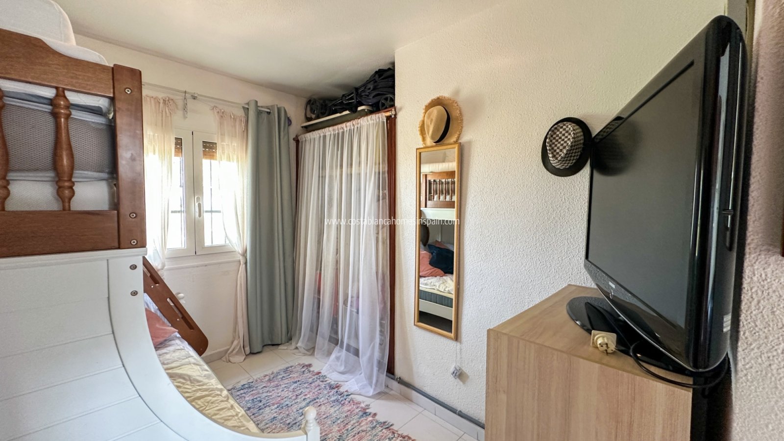Resale - Townhouse - San Miguel de Salinas - Bellavista