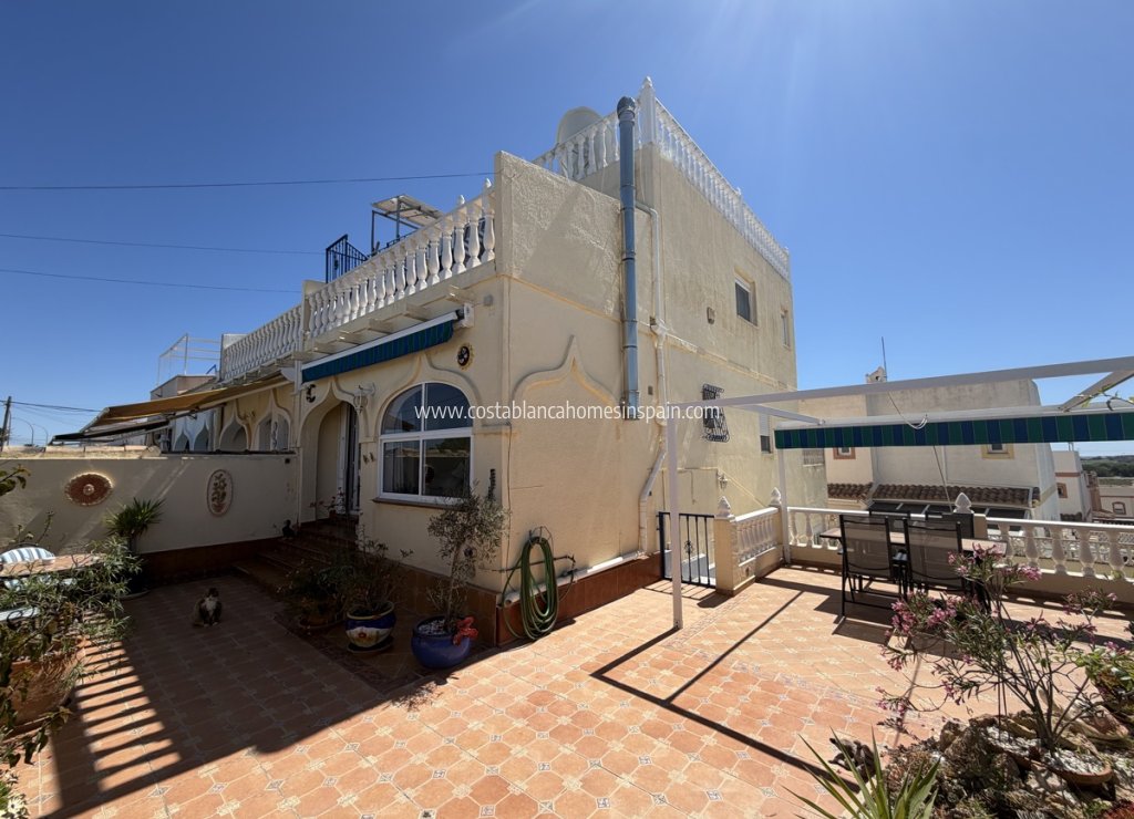 Resale - Townhouse - San Miguel de Salinas