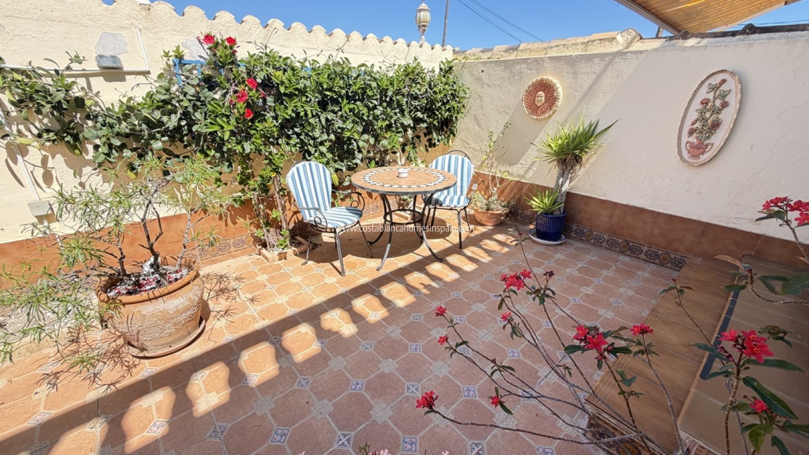 Resale - Townhouse - San Miguel de Salinas