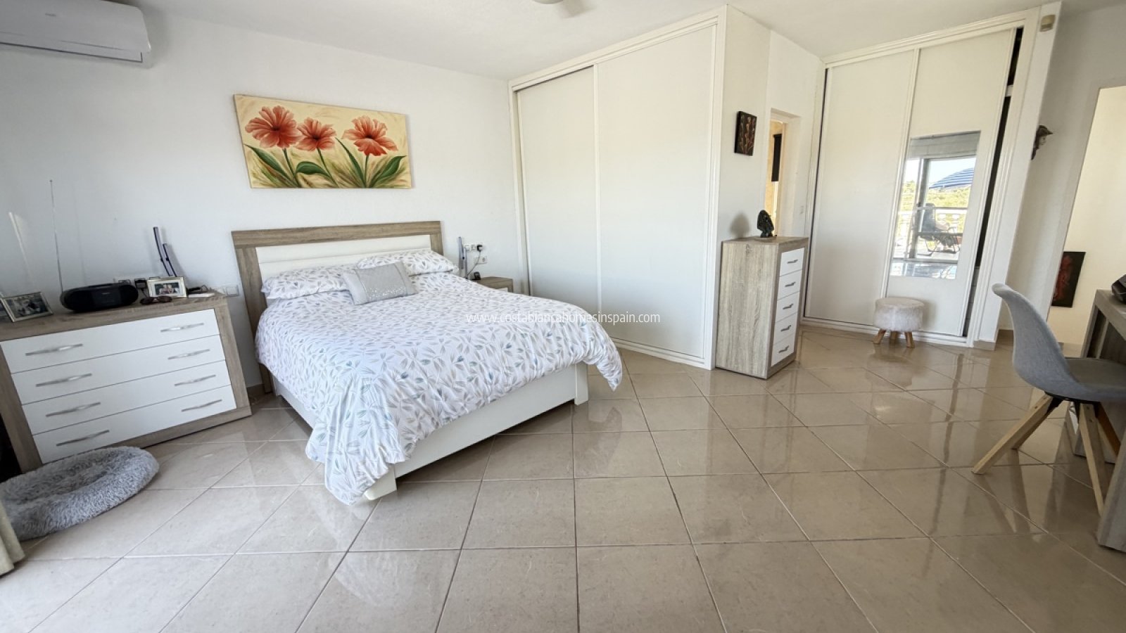 Resale - Townhouse - San Miguel de Salinas