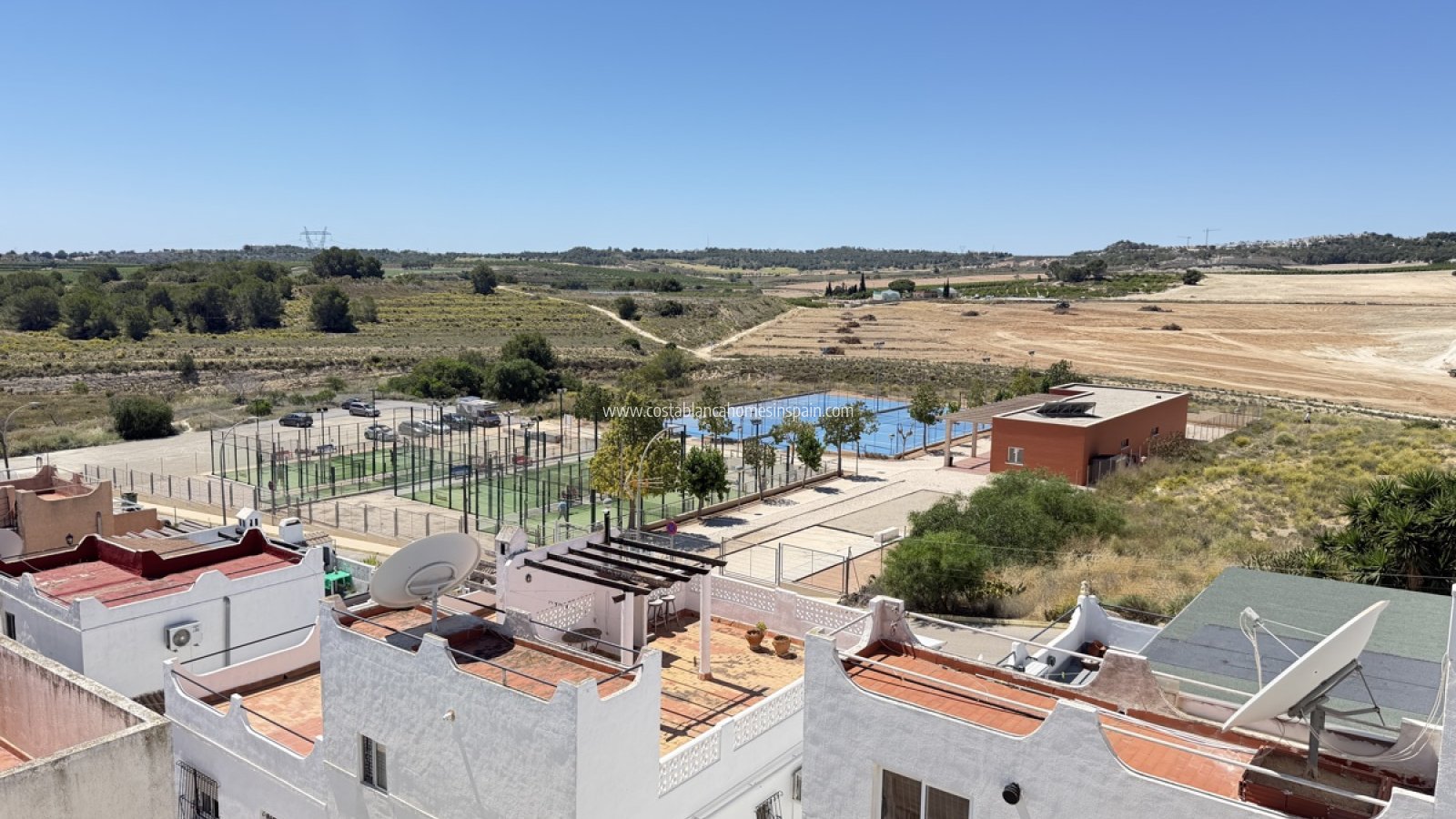 Resale - Townhouse - San Miguel de Salinas