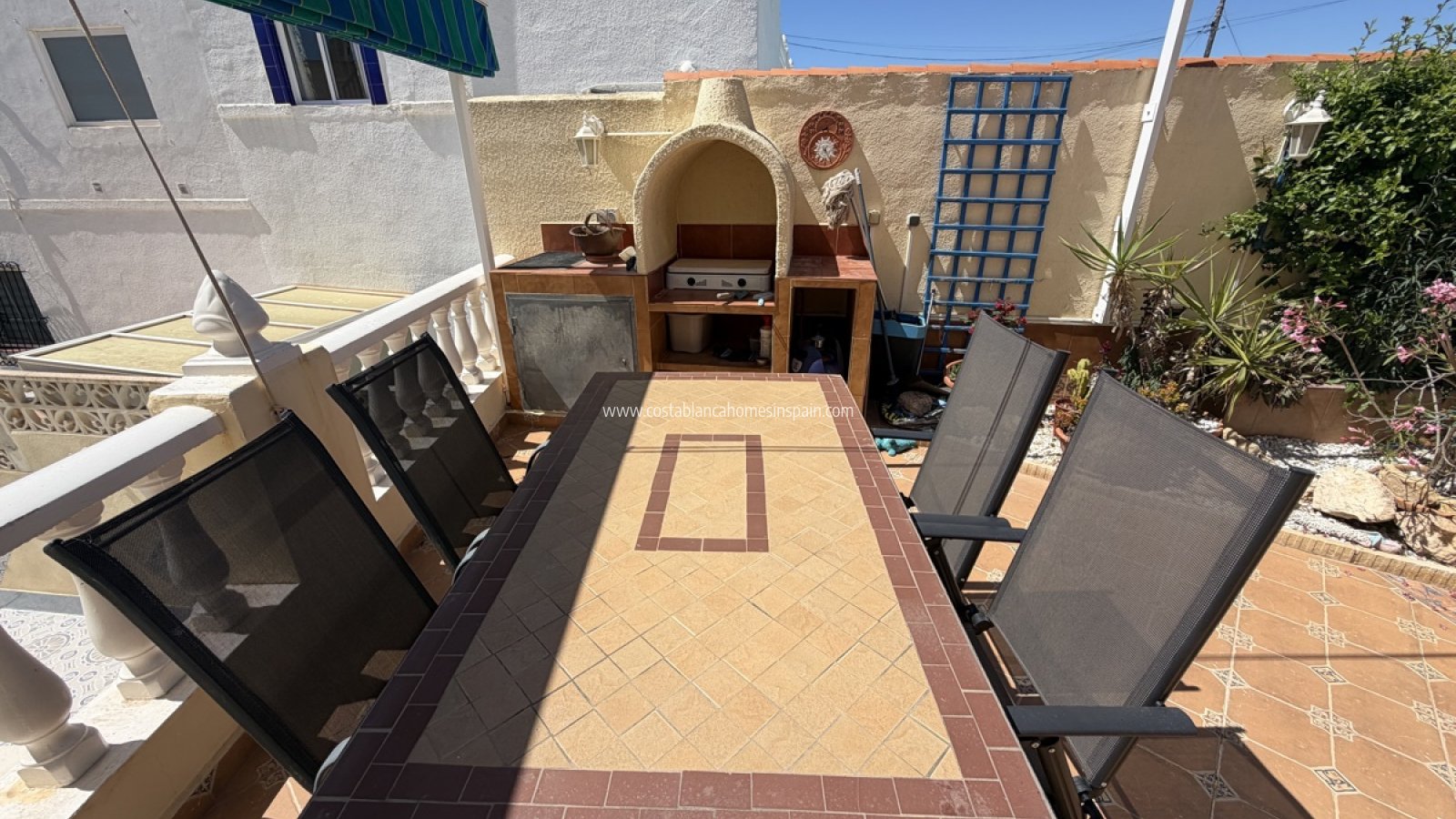 Resale - Townhouse - San Miguel de Salinas