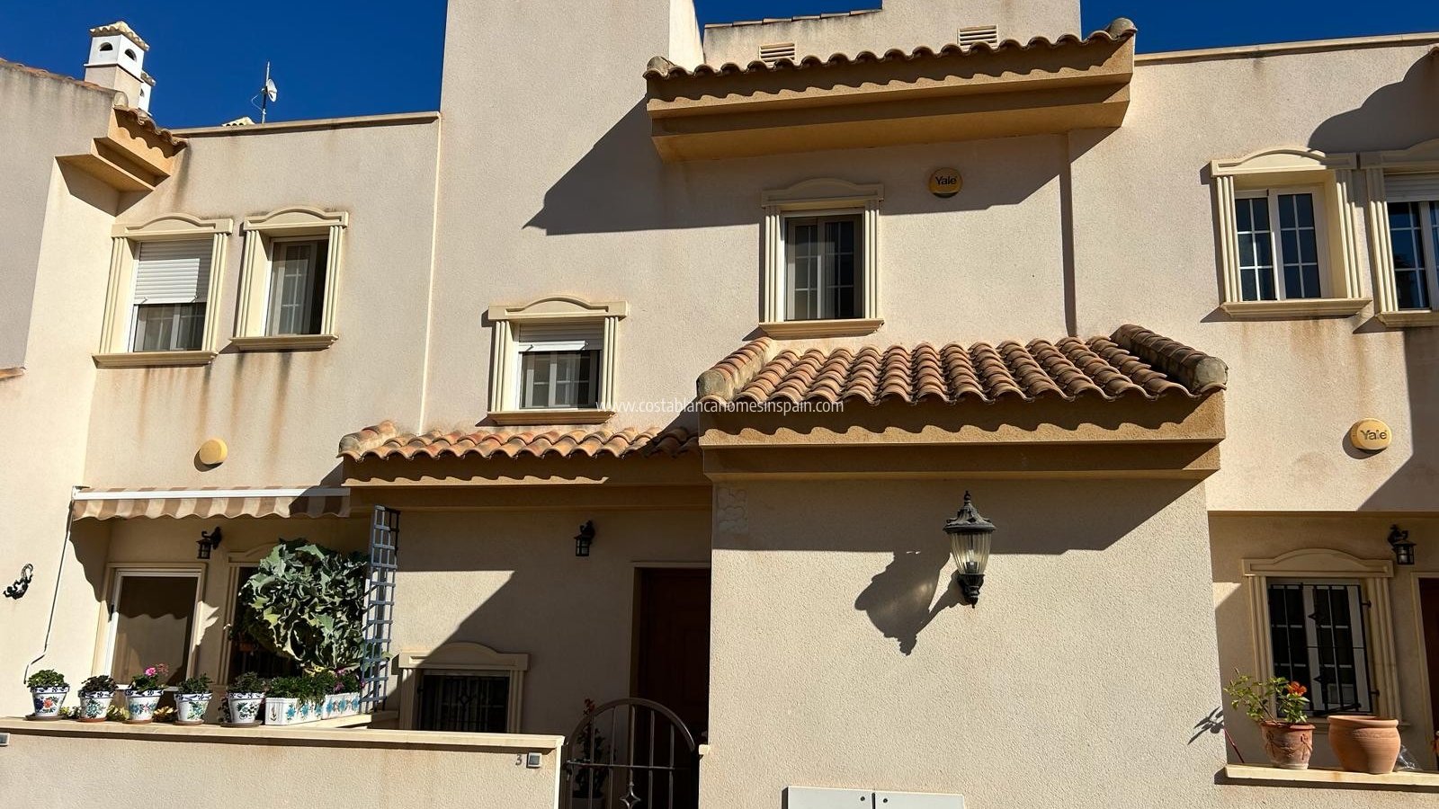 Resale - Townhouse - San Miguel de Salinas