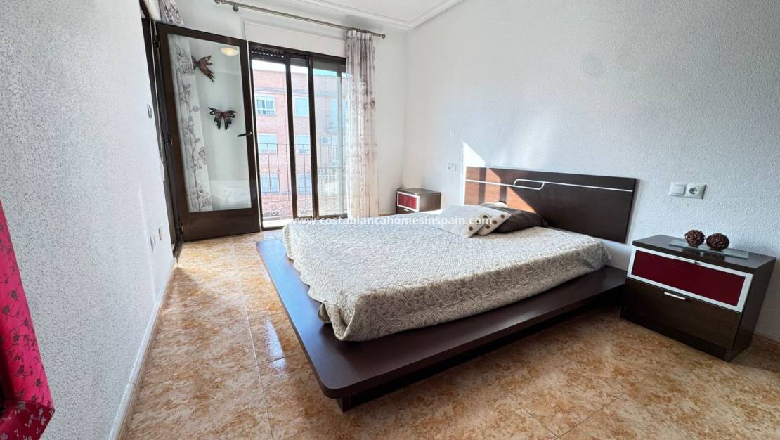 Resale - Townhouse - San Miguel de Salinas