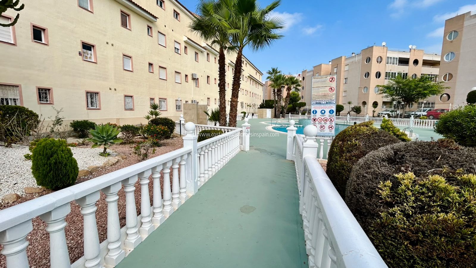 Resale - Townhouse - Torrevieja - San Luis