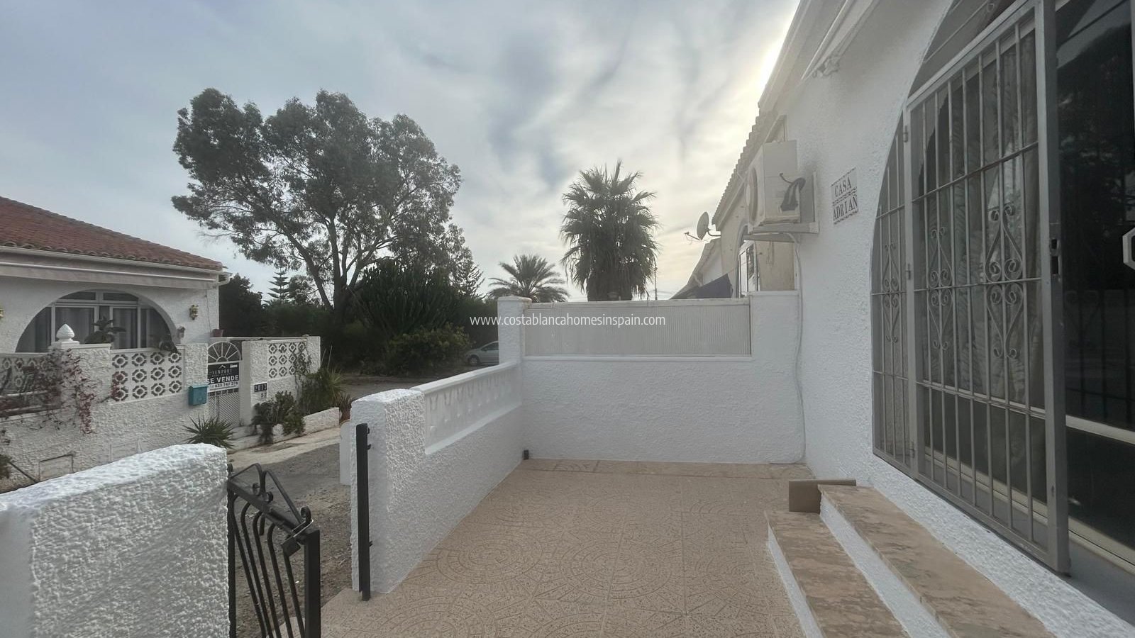 Resale - Townhouse - Torrevieja - Urbanización San Luis