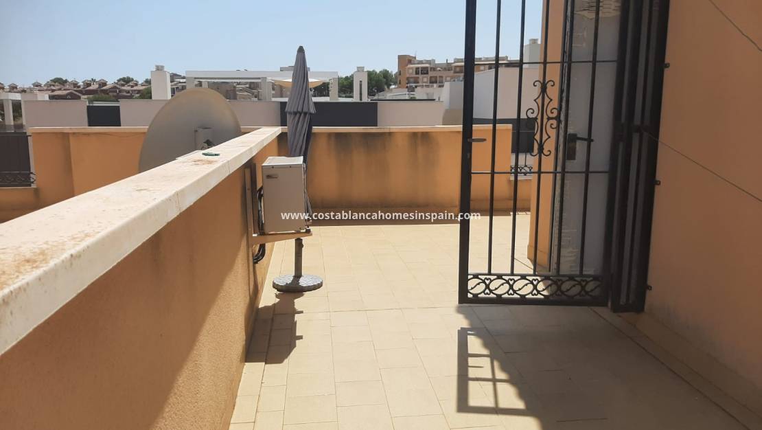 Resale - Townhouse - Villamartin - Costa Blanca