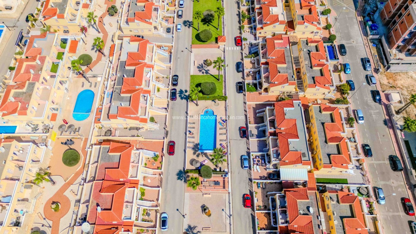 Resale - Townhouse - Villamartin