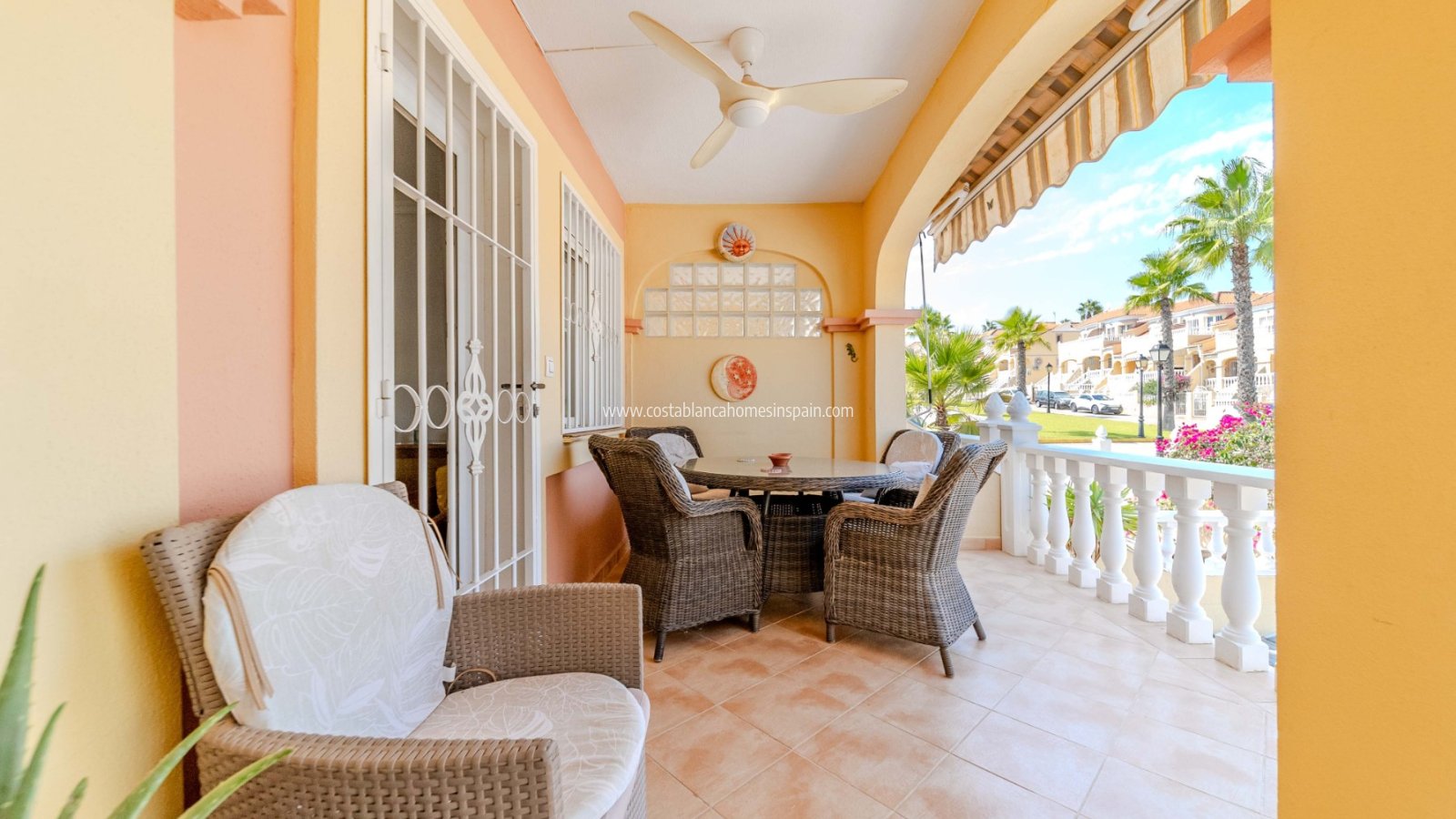 Resale - Townhouse - Villamartin