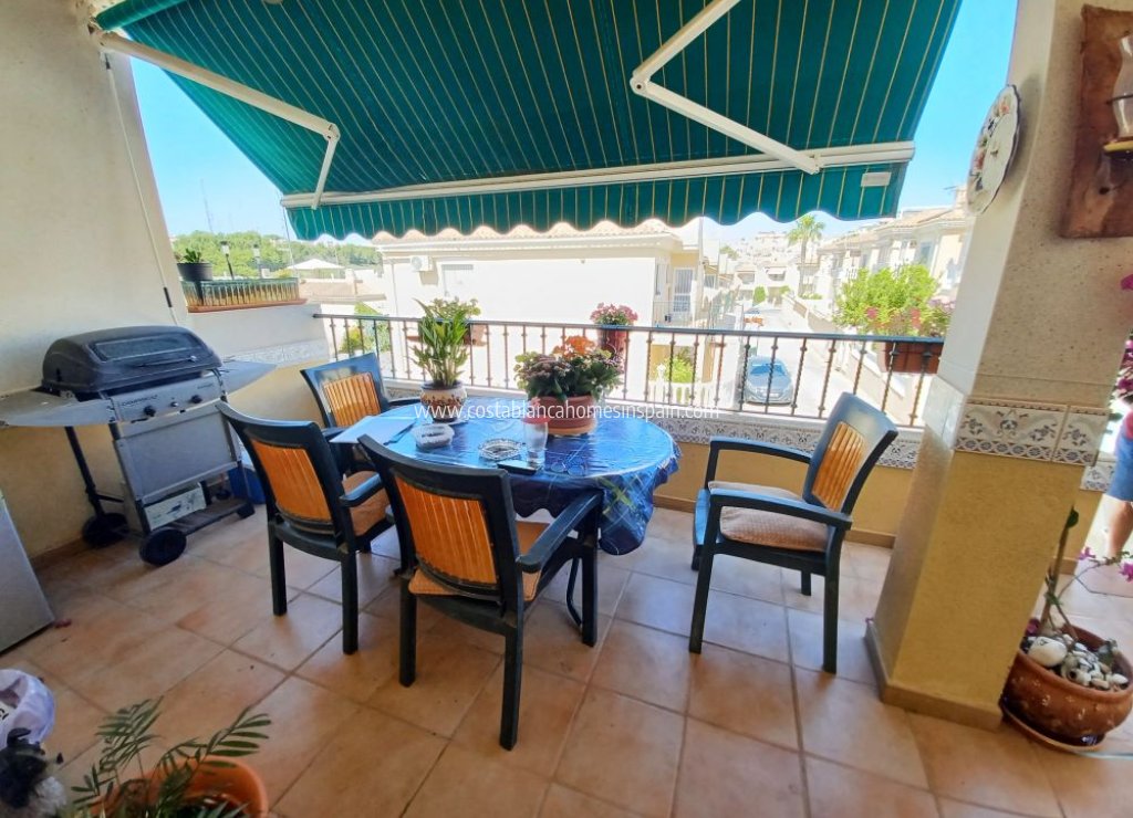Resale - Townhouse - Villamartin
