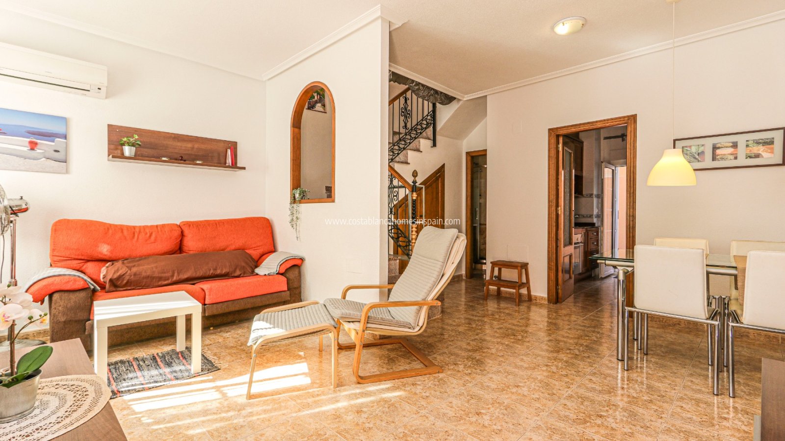 Resale - Townhouse - Villamartin