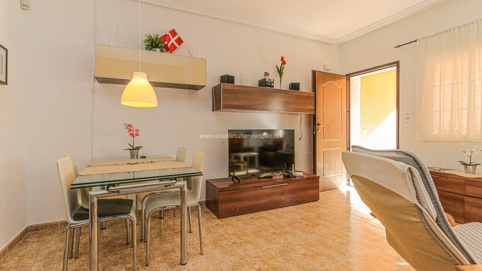 Resale - Townhouse - Villamartin