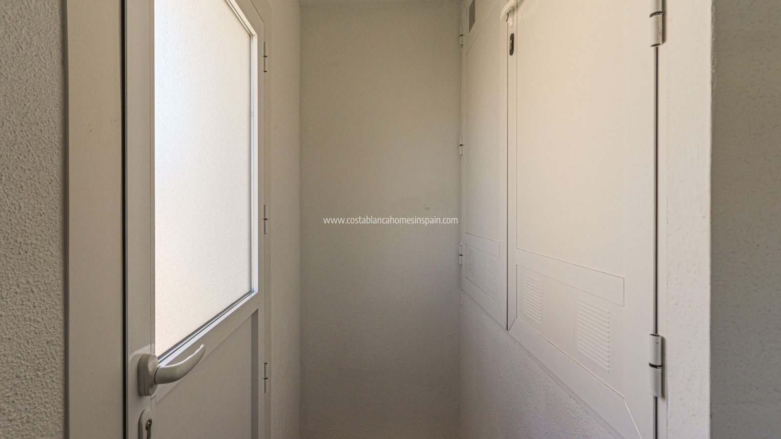 Resale - Townhouse - Villamartin