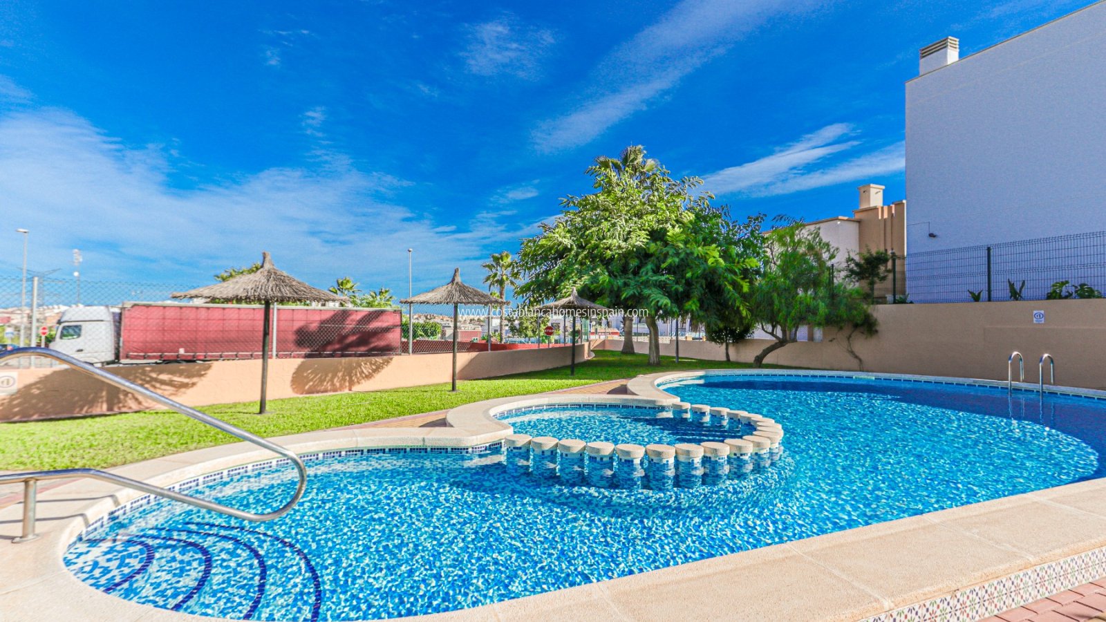 Resale - Townhouse - Villamartin