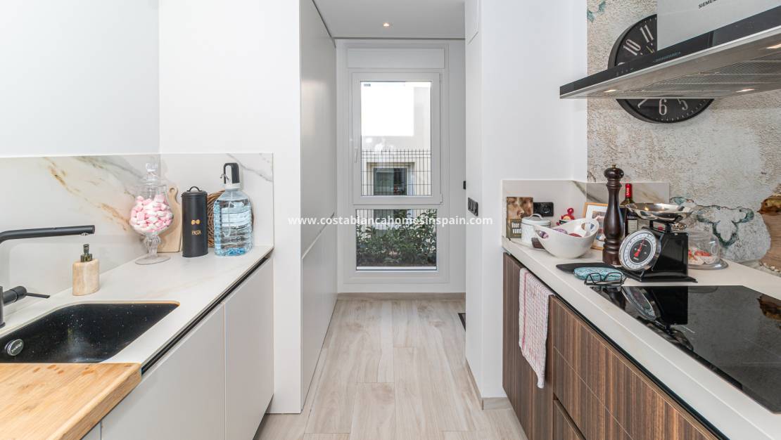 Resale - villa - Algorfa - La Finca