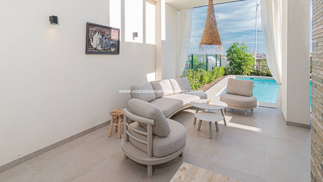 Resale - villa - Algorfa - La Finca