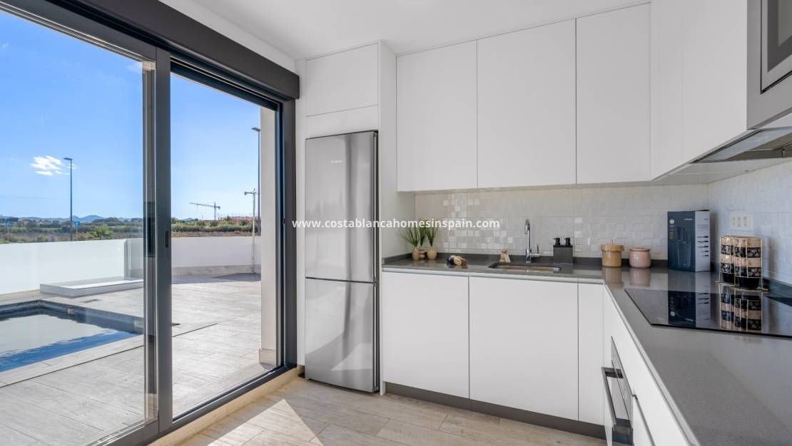 Resale - villa - Los Alcazares - Serena Golf