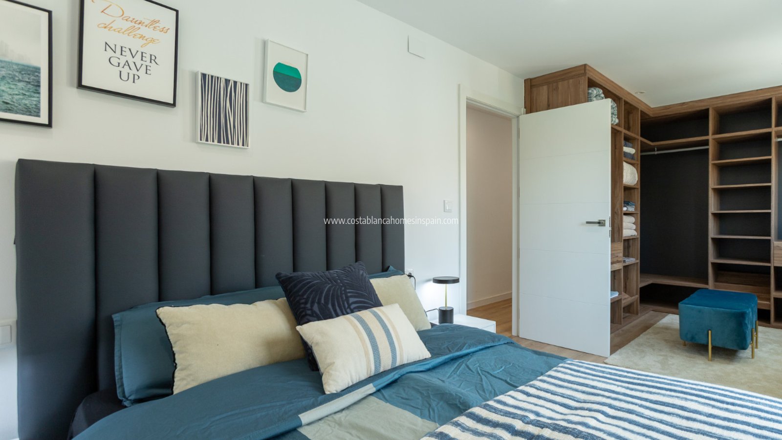 Resale - villa - LOS BALCONES
