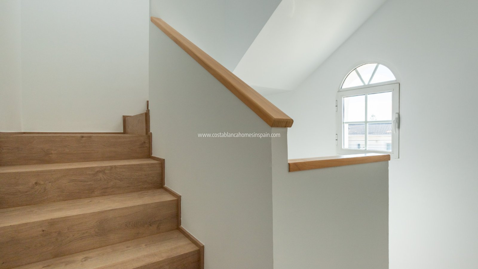 Resale - villa - LOS BALCONES