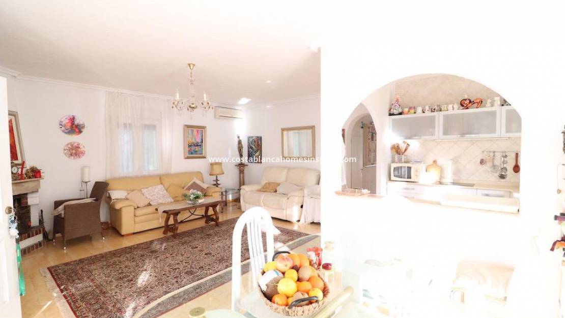 Resale - Villa - Orihuela Costa - Cabo Roig