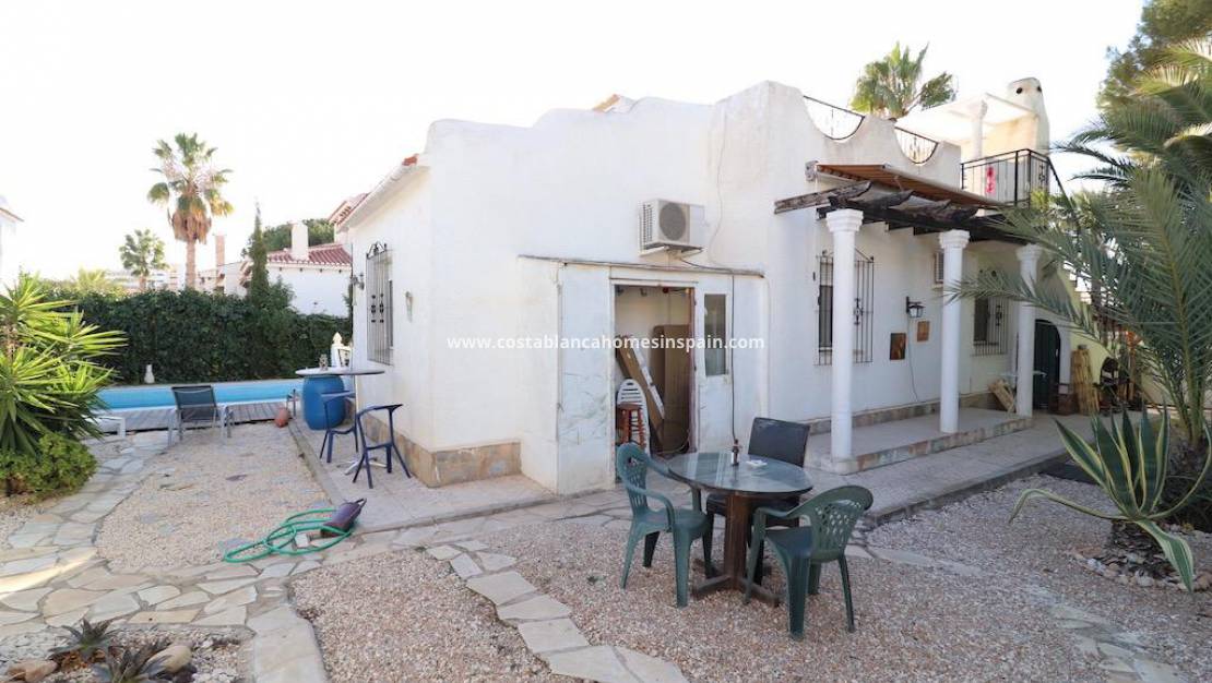 Resale - Villa - Orihuela Costa - Cabo Roig