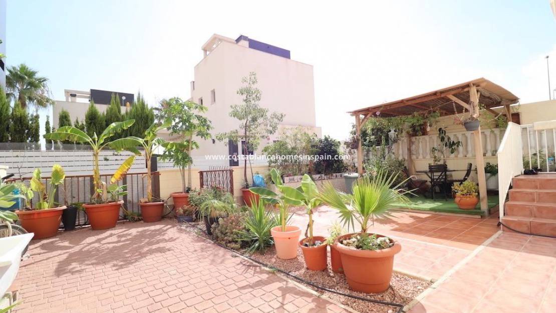 Resale - Villa - Orihuela Costa - Lomas de Cabo Roig