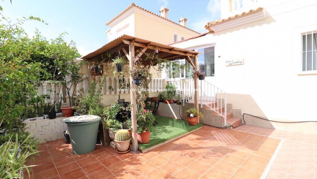 Resale - Villa - Orihuela Costa - Lomas de Cabo Roig