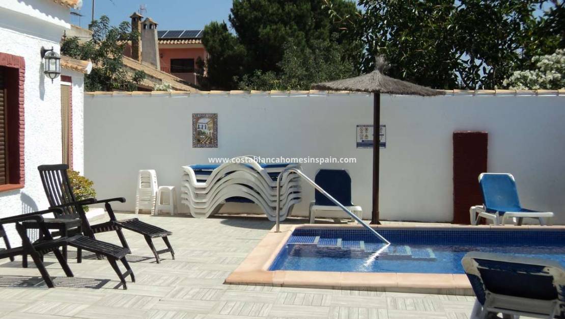 Resale - Villa - Orihuela Costa - Lomas de Cabo Roig