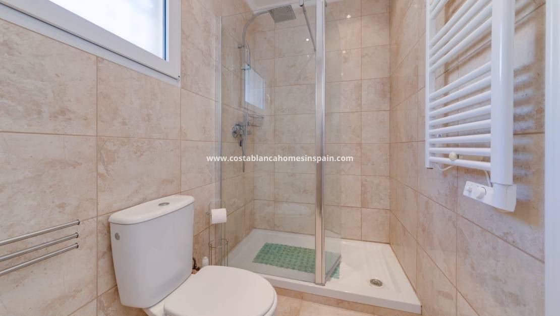 Resale - Villa - Orihuela Costa - Los Dolses