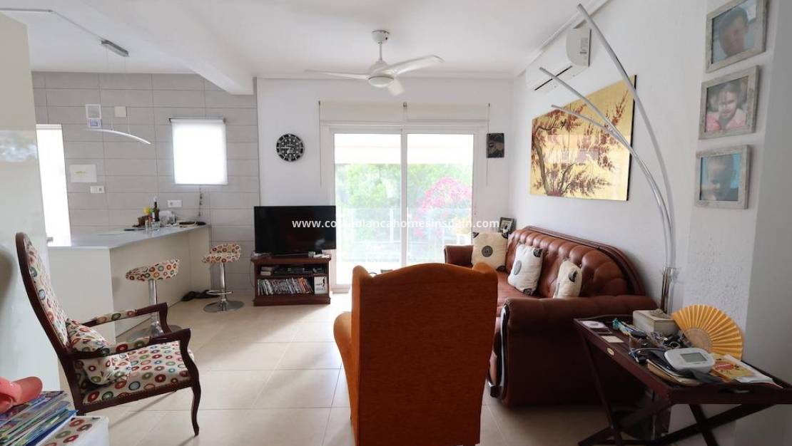 Resale - Villa - Orihuela Costa - Playa Flamenca