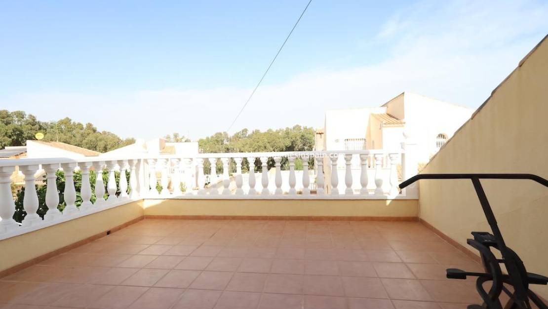 Resale - Villa - Orihuela Costa - Playa Flamenca