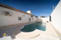 Resale - Villa - Orihuela Costa - Villamartin