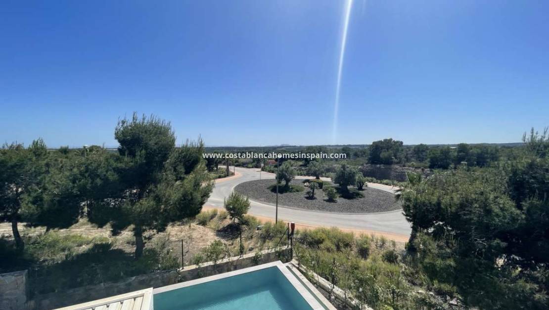 Resale - Villa - Orihuela - Las Colinas Golf