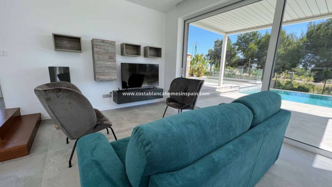 Resale - Villa - Orihuela - Las Colinas Golf