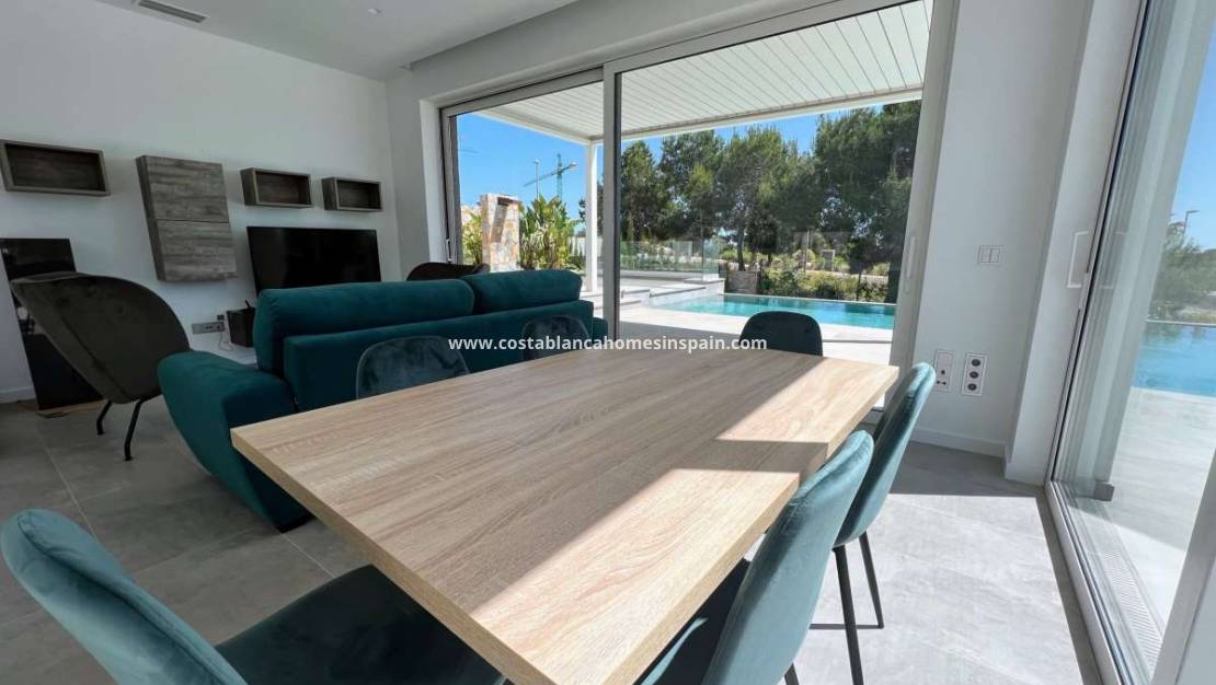 Resale - Villa - Orihuela - Las Colinas Golf